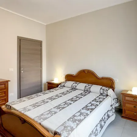 아파트 To Sud, 4 Beds, Near The Subway And The Poli Lingotto Complex 토리노