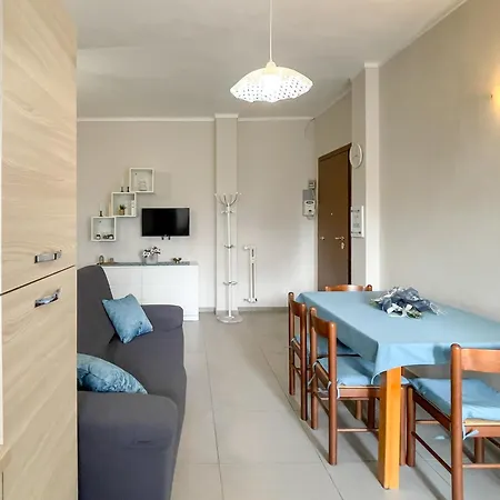 To Sud, 4 Beds, Near The Subway And The Poli Lingotto Complex 토리노