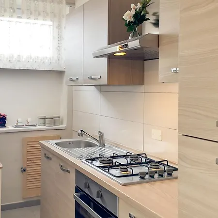 아파트 To Sud, 4 Beds, Near The Subway And The Poli Lingotto Complex 토리노